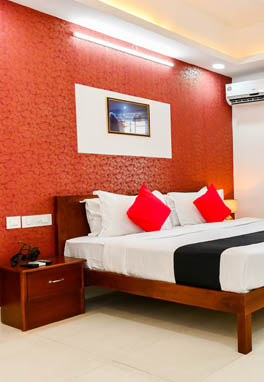 daily rented rooms in kaloor