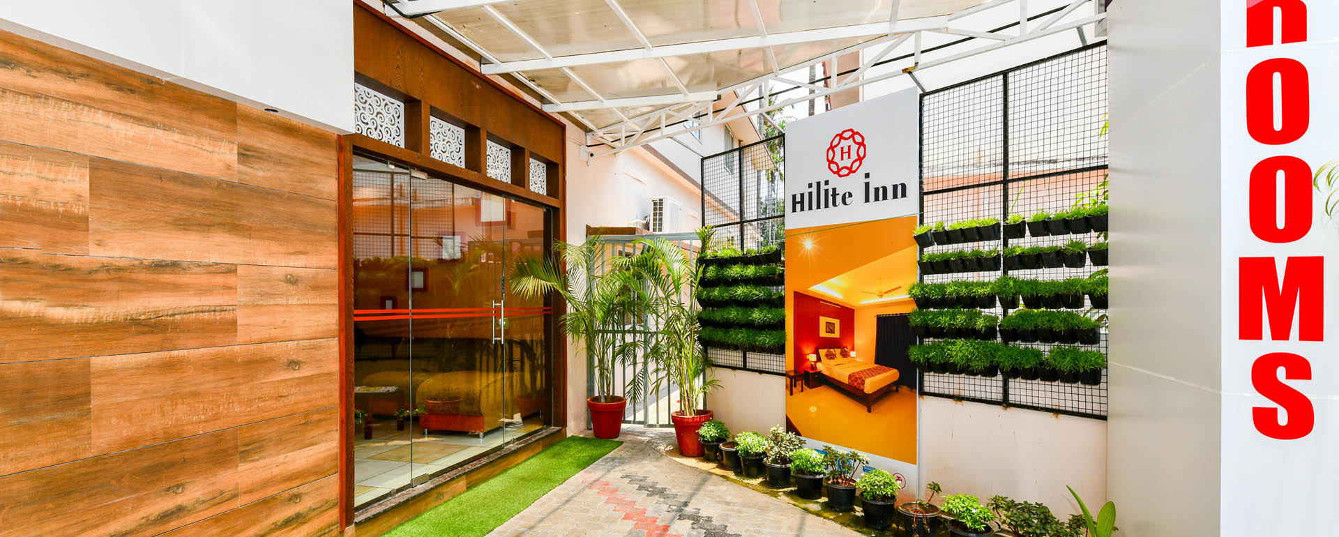 daily rented rooms near PVS Hospital