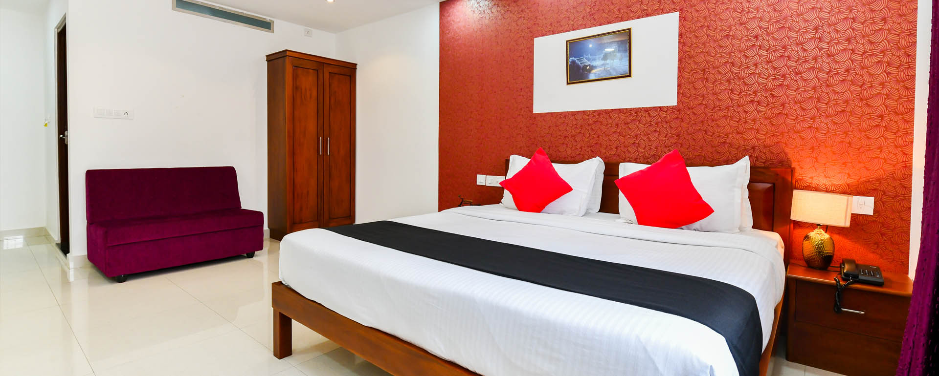 budget business hotel in kaloor